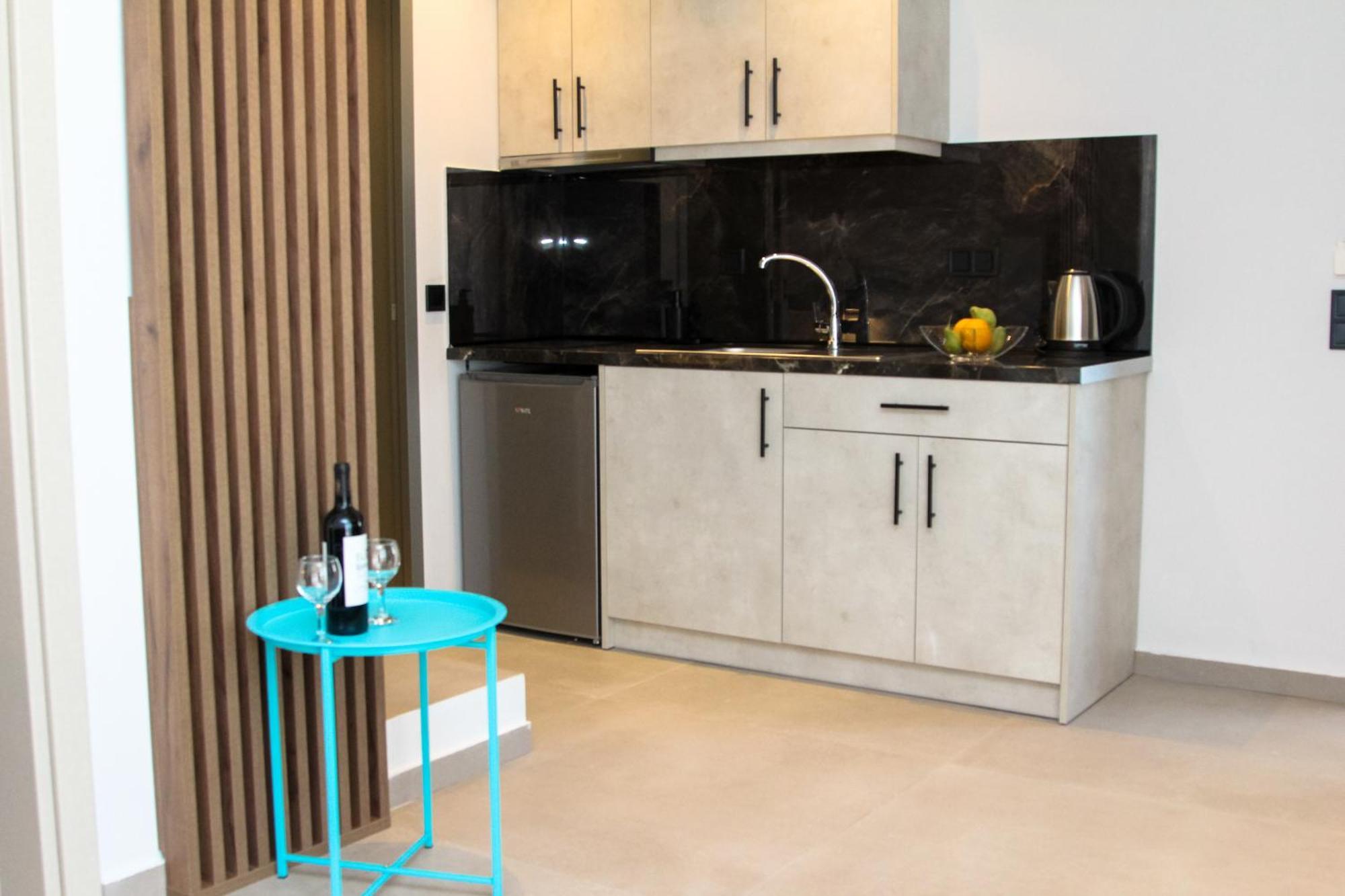 Joy Apartments Limenaria  Zimmer foto